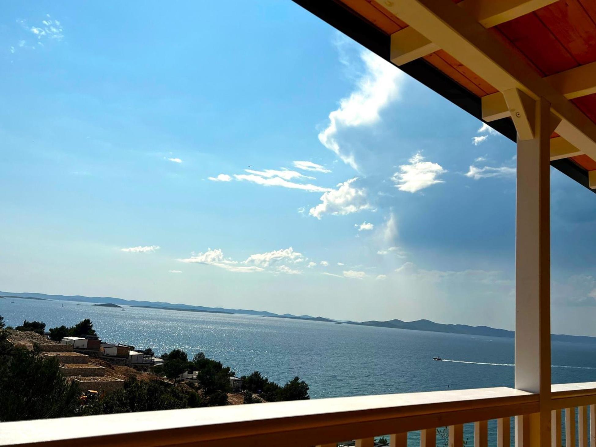 Apartment Mobile Skyline - Beautiful Sea View - On The Palm Of The Drage